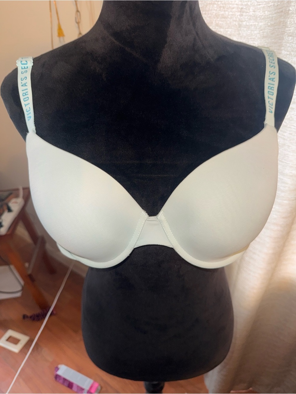 Victoria’s Secret bra
